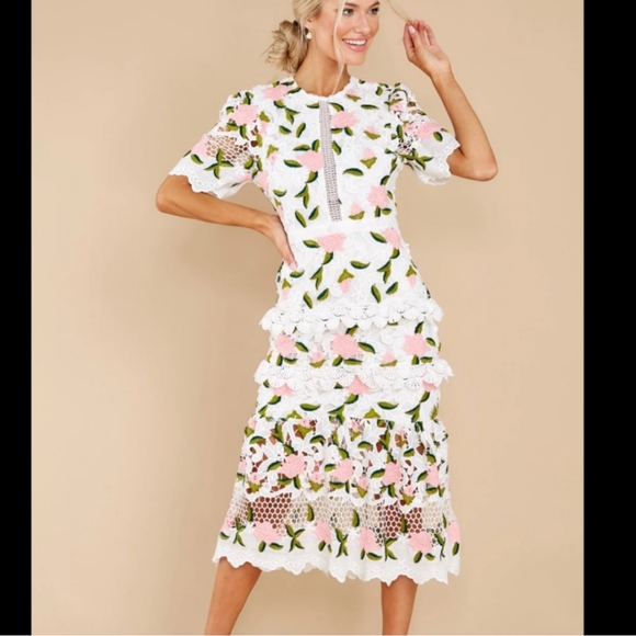 JUST ME White Lace Overlay Midi Dress Size XS FLORAL - Picture 1 of 12